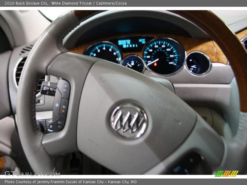 White Diamond Tricoat / Cashmere/Cocoa 2010 Buick Enclave CXL