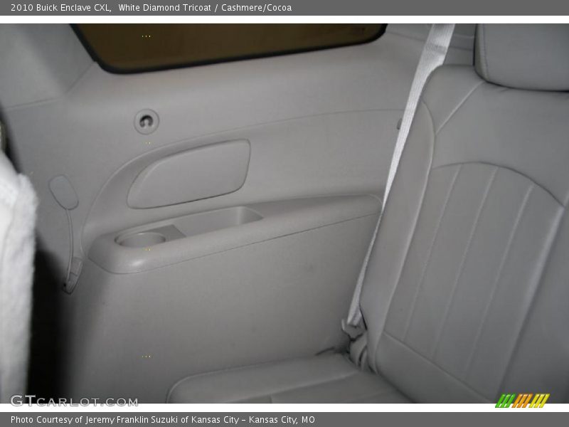 White Diamond Tricoat / Cashmere/Cocoa 2010 Buick Enclave CXL