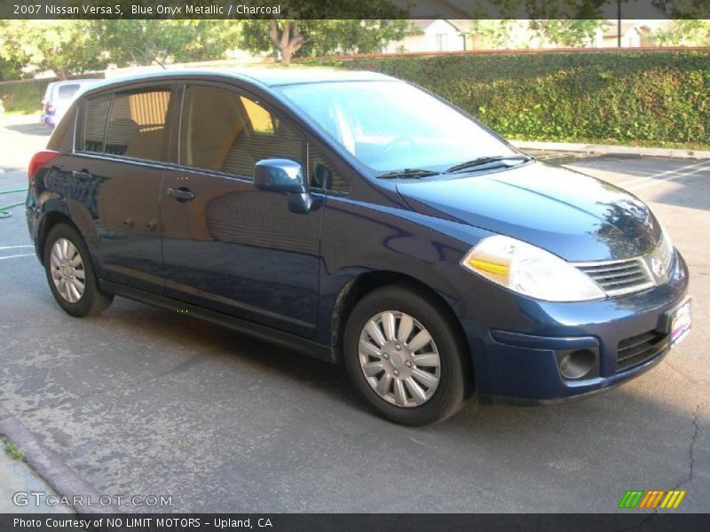 Blue Onyx Metallic / Charcoal 2007 Nissan Versa S