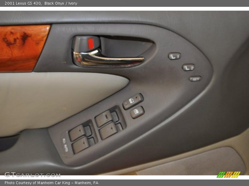Black Onyx / Ivory 2001 Lexus GS 430