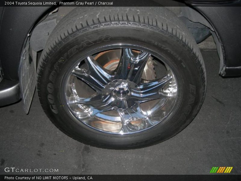 Phantom Gray Pearl / Charcoal 2004 Toyota Sequoia Limited
