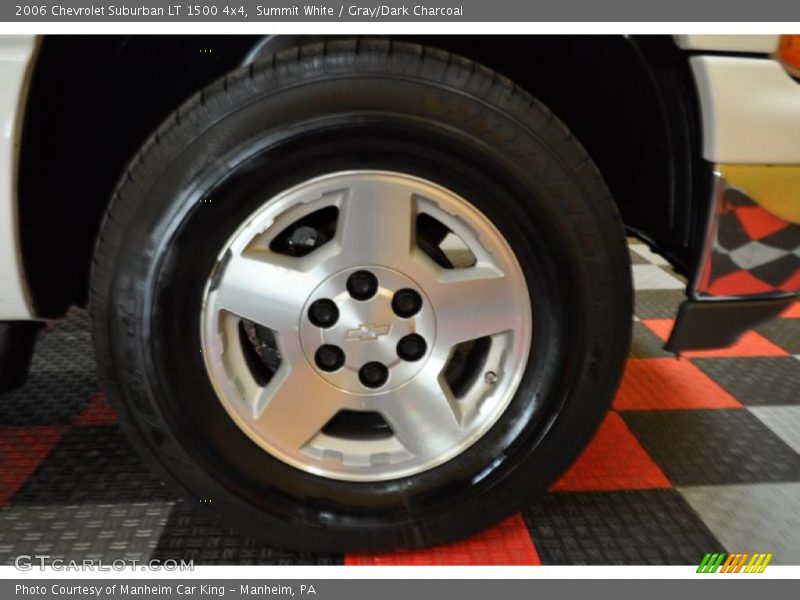 Summit White / Gray/Dark Charcoal 2006 Chevrolet Suburban LT 1500 4x4