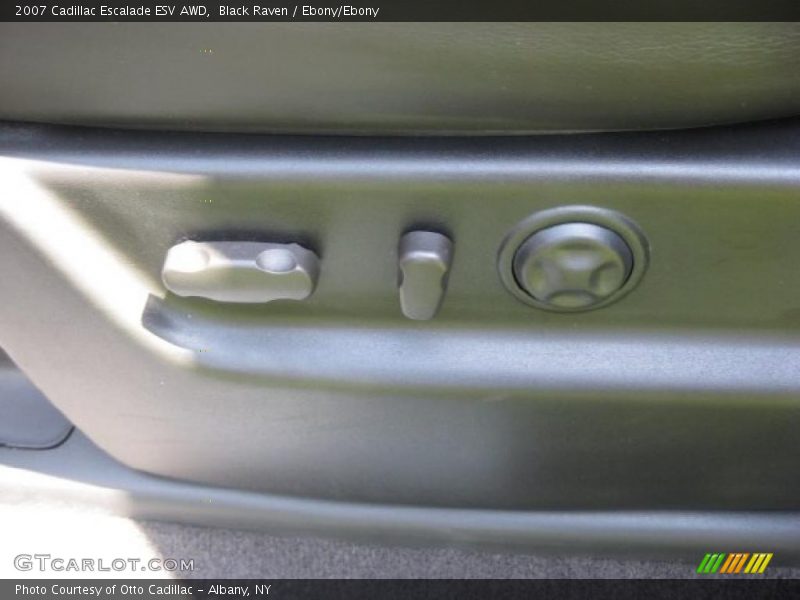 Black Raven / Ebony/Ebony 2007 Cadillac Escalade ESV AWD