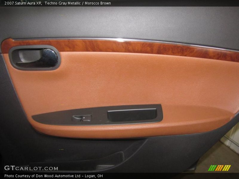 Techno Gray Metallic / Morocco Brown 2007 Saturn Aura XR
