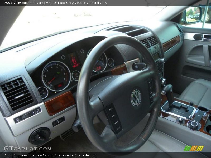 Offroad Grey Metallic / Kristal Grey 2005 Volkswagen Touareg V8