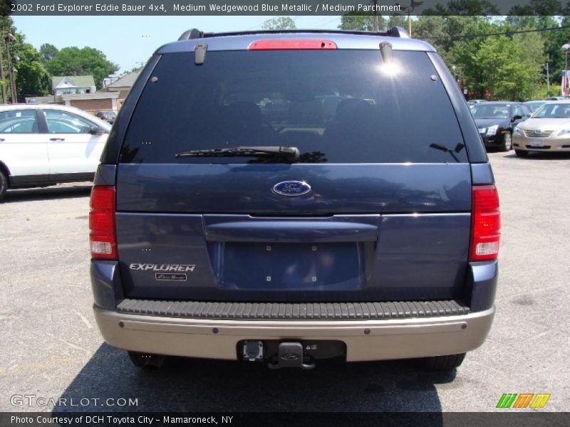 Medium Wedgewood Blue Metallic / Medium Parchment 2002 Ford Explorer Eddie Bauer 4x4