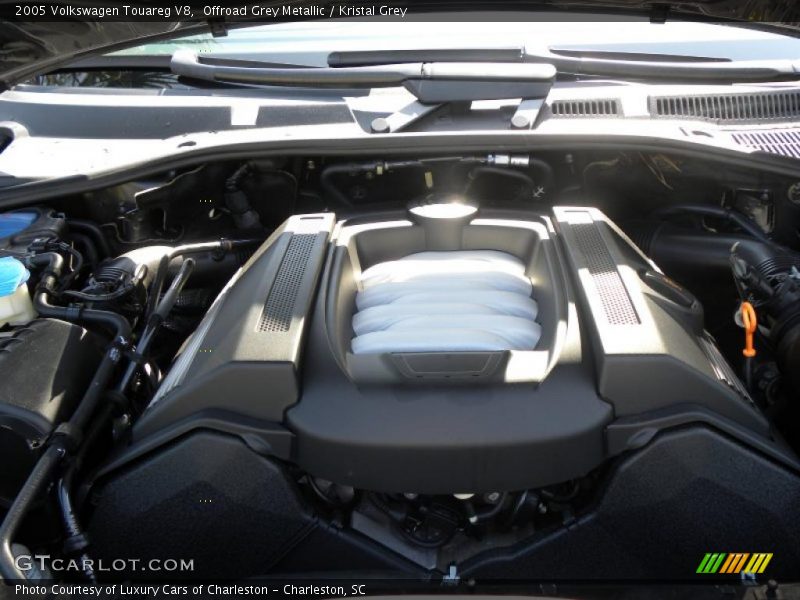 Offroad Grey Metallic / Kristal Grey 2005 Volkswagen Touareg V8