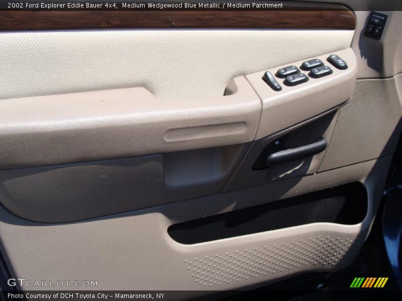 Medium Wedgewood Blue Metallic / Medium Parchment 2002 Ford Explorer Eddie Bauer 4x4
