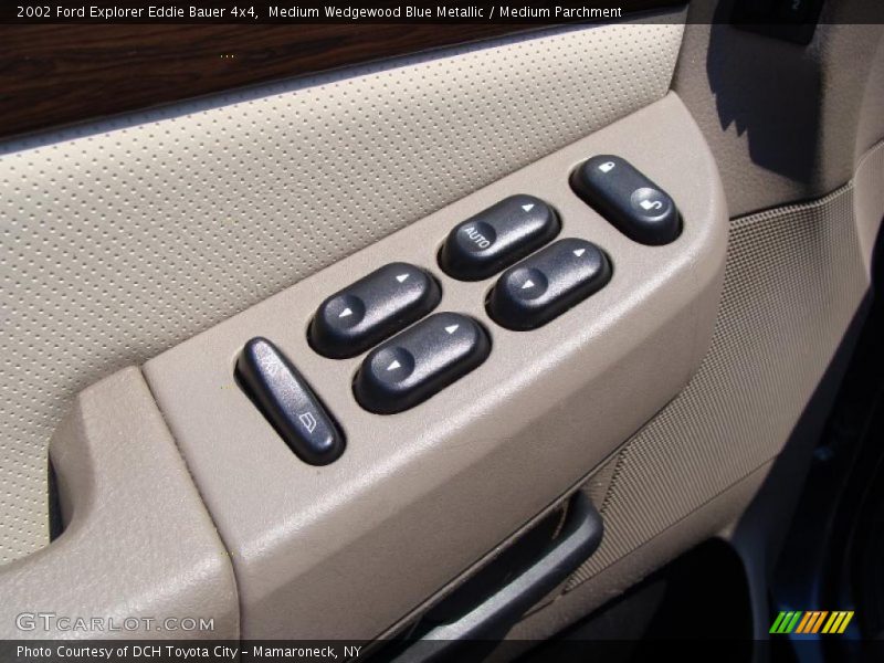 Medium Wedgewood Blue Metallic / Medium Parchment 2002 Ford Explorer Eddie Bauer 4x4