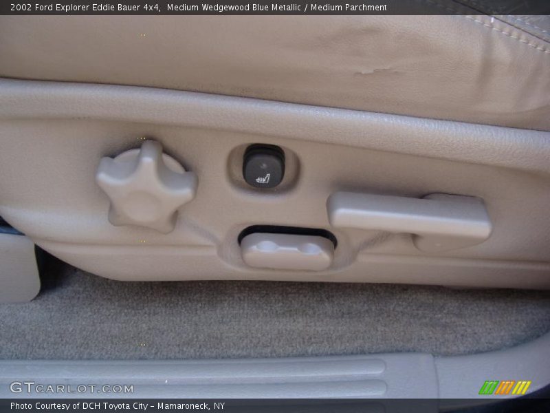 Medium Wedgewood Blue Metallic / Medium Parchment 2002 Ford Explorer Eddie Bauer 4x4