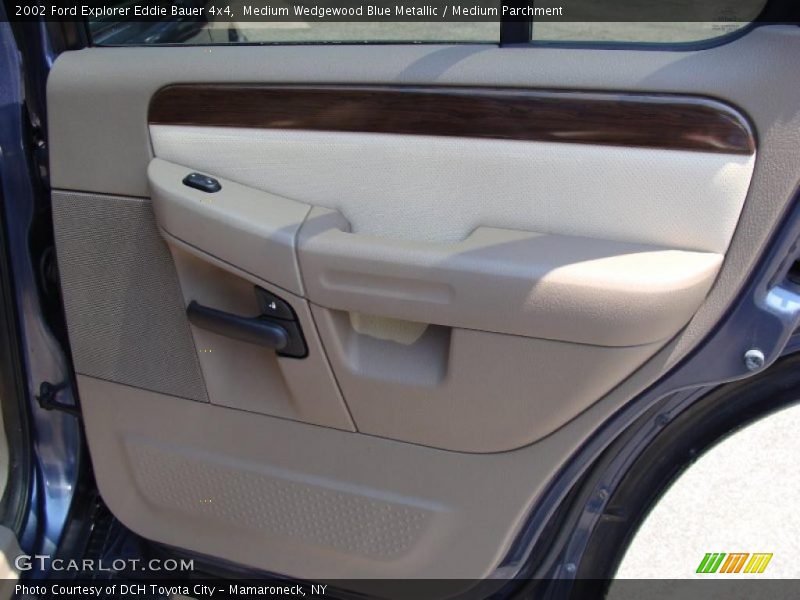 Medium Wedgewood Blue Metallic / Medium Parchment 2002 Ford Explorer Eddie Bauer 4x4