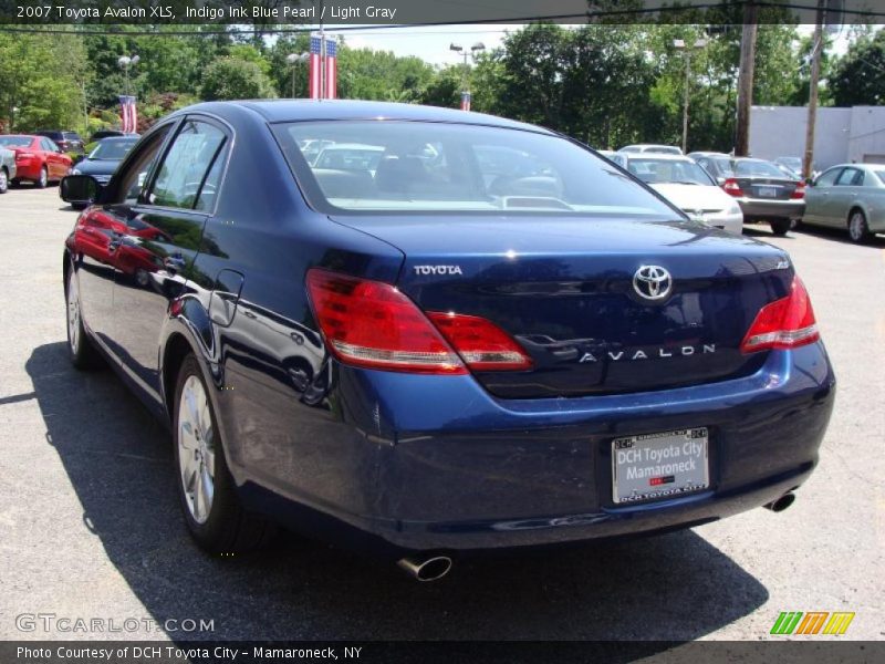 Indigo Ink Blue Pearl / Light Gray 2007 Toyota Avalon XLS