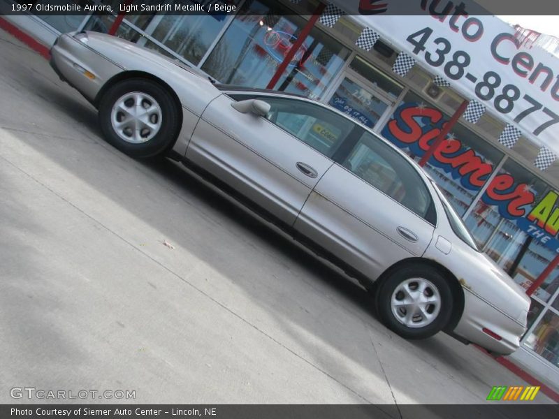 Light Sandrift Metallic / Beige 1997 Oldsmobile Aurora