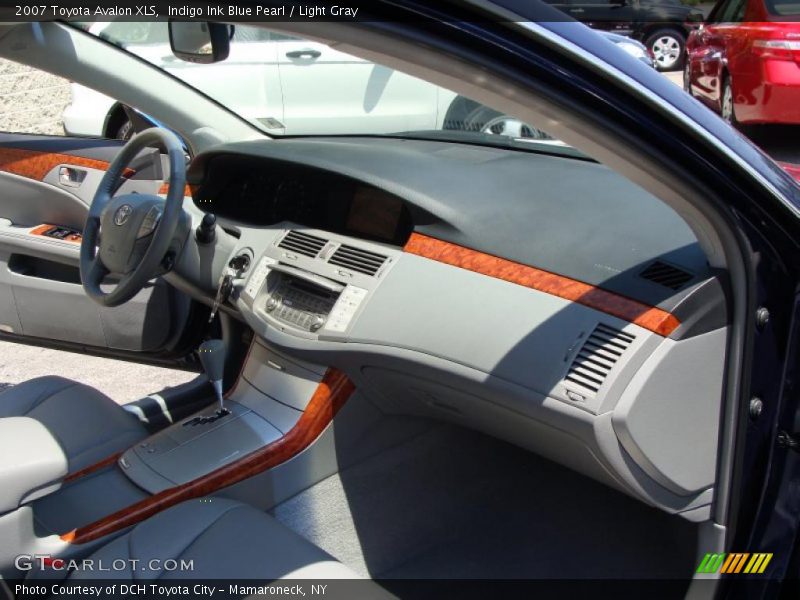 Indigo Ink Blue Pearl / Light Gray 2007 Toyota Avalon XLS