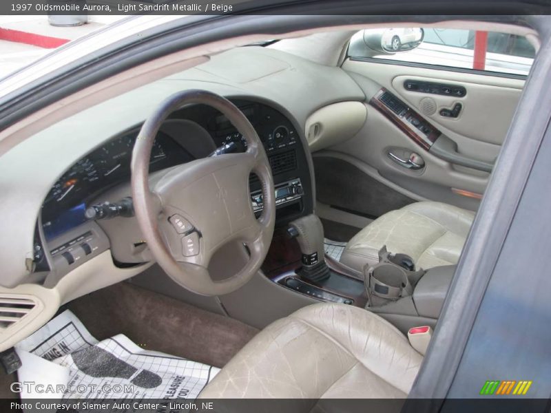 Light Sandrift Metallic / Beige 1997 Oldsmobile Aurora