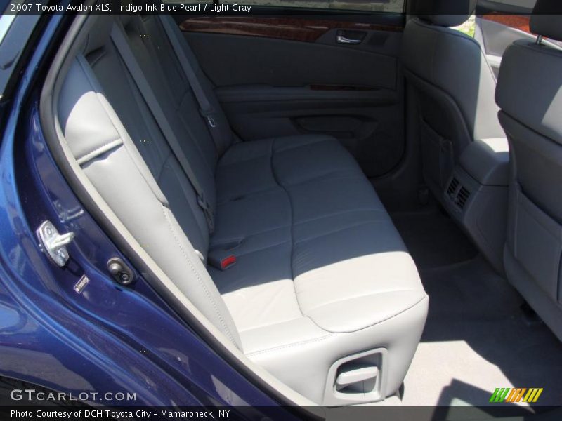 Indigo Ink Blue Pearl / Light Gray 2007 Toyota Avalon XLS