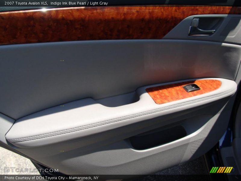 Indigo Ink Blue Pearl / Light Gray 2007 Toyota Avalon XLS