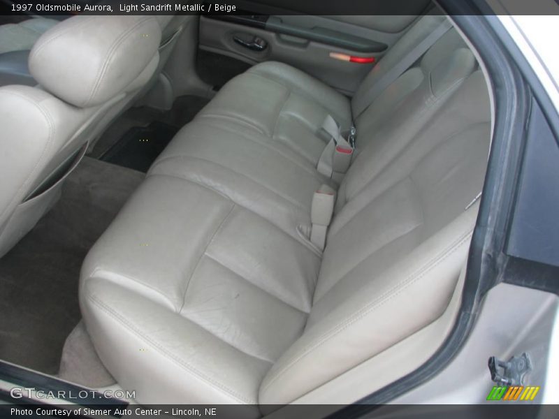 Light Sandrift Metallic / Beige 1997 Oldsmobile Aurora