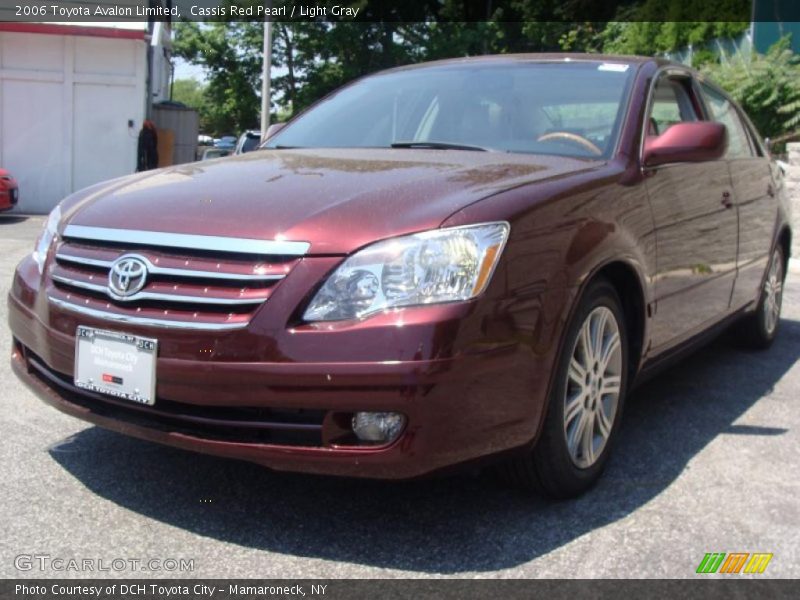 Cassis Red Pearl / Light Gray 2006 Toyota Avalon Limited