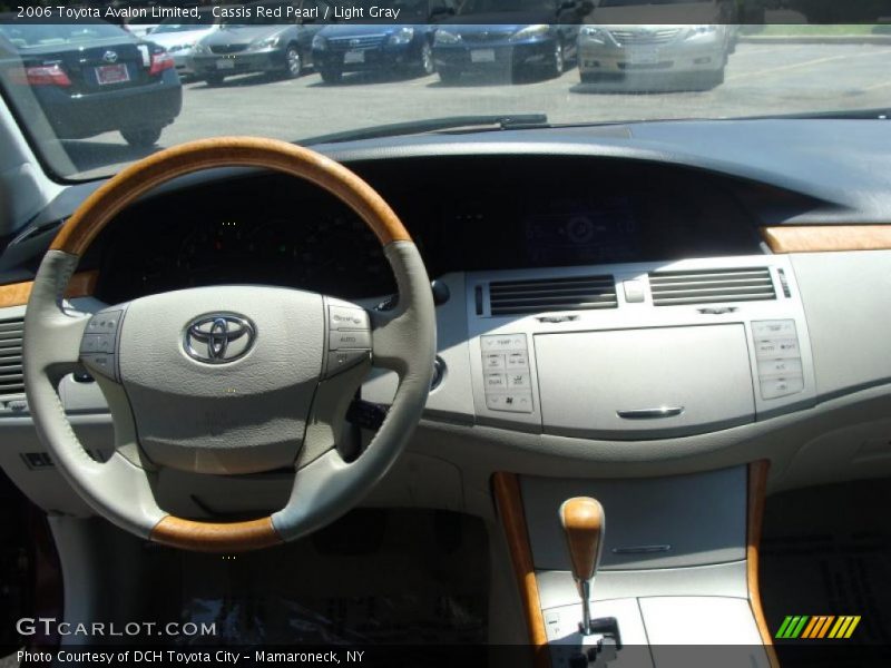 Cassis Red Pearl / Light Gray 2006 Toyota Avalon Limited