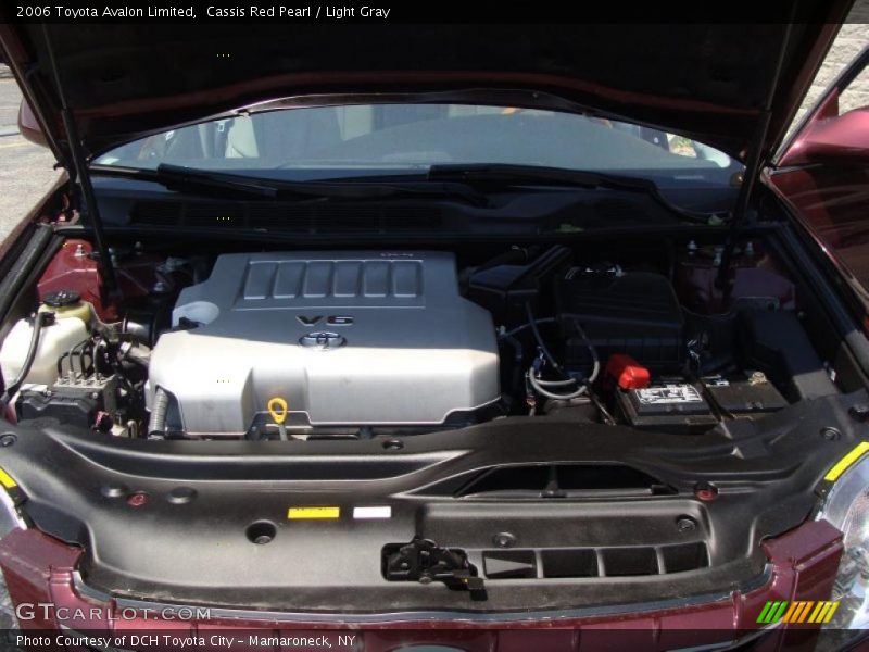 Cassis Red Pearl / Light Gray 2006 Toyota Avalon Limited
