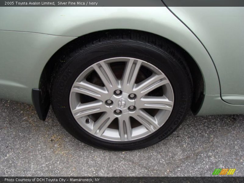 Silver Pine Mica / Ivory 2005 Toyota Avalon Limited