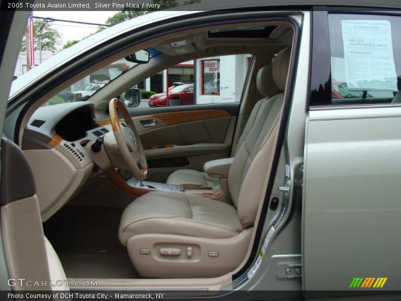 Silver Pine Mica / Ivory 2005 Toyota Avalon Limited