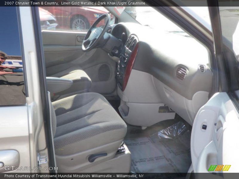 Linen Gold Metallic / Dark Khaki/Light Graystone 2007 Chrysler Town & Country