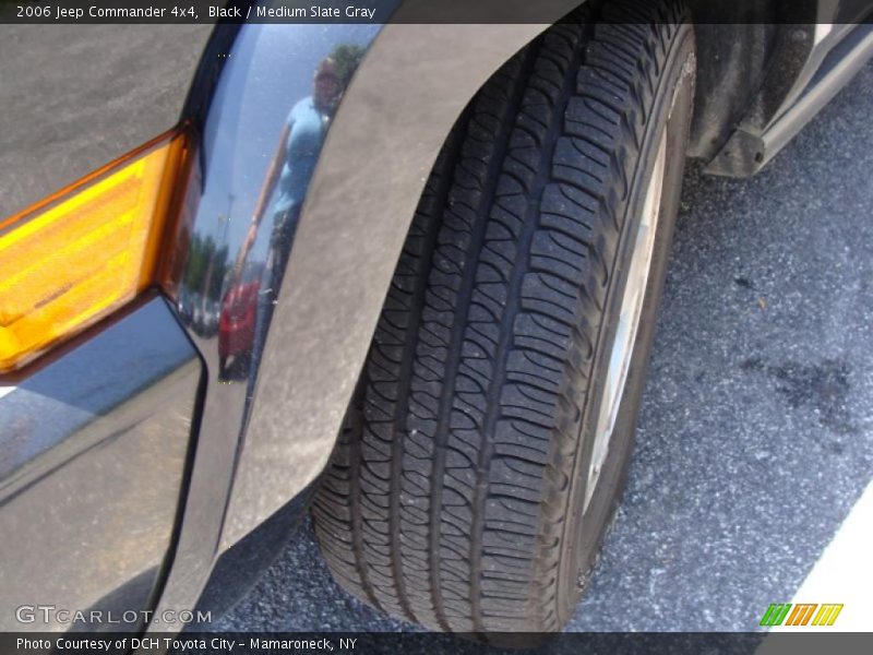 Black / Medium Slate Gray 2006 Jeep Commander 4x4