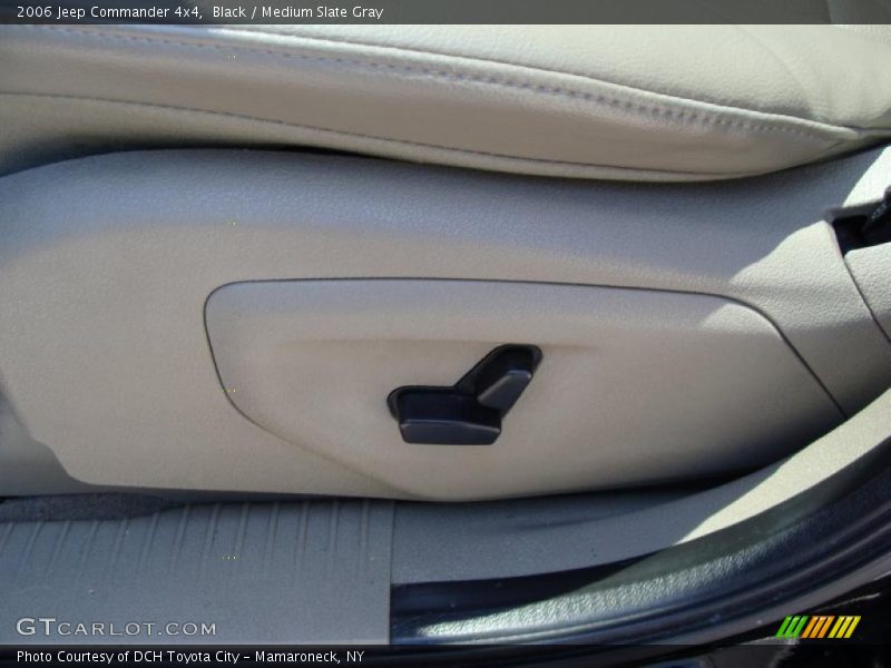 Black / Medium Slate Gray 2006 Jeep Commander 4x4