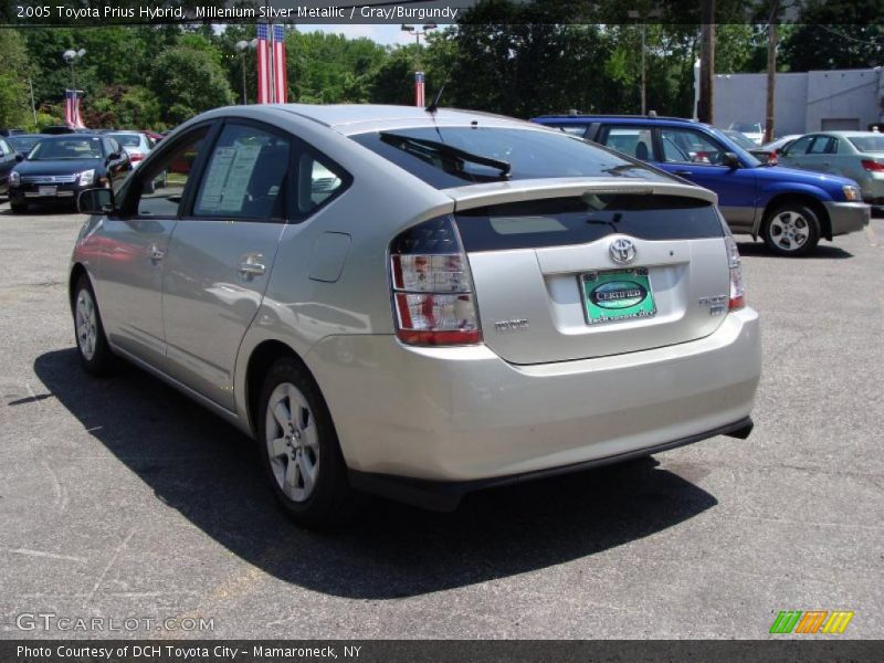 Millenium Silver Metallic / Gray/Burgundy 2005 Toyota Prius Hybrid