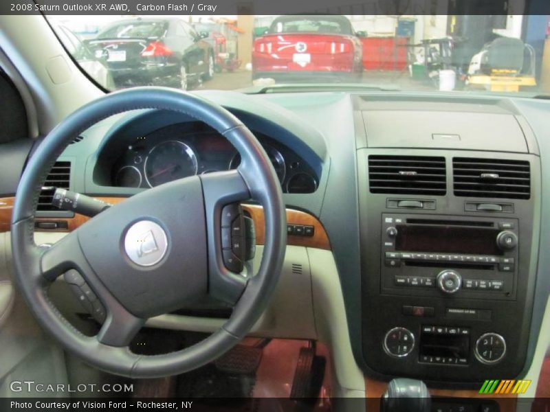 Carbon Flash / Gray 2008 Saturn Outlook XR AWD