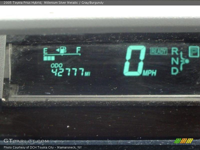 Millenium Silver Metallic / Gray/Burgundy 2005 Toyota Prius Hybrid