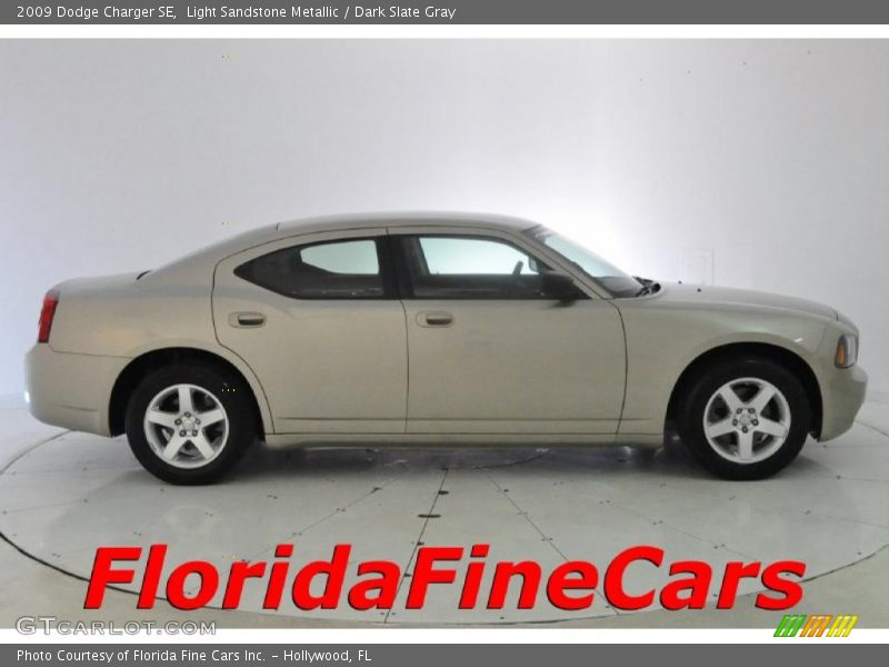 Light Sandstone Metallic / Dark Slate Gray 2009 Dodge Charger SE