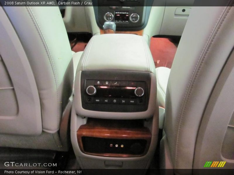 Carbon Flash / Gray 2008 Saturn Outlook XR AWD