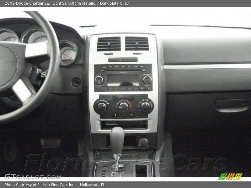 Light Sandstone Metallic / Dark Slate Gray 2009 Dodge Charger SE