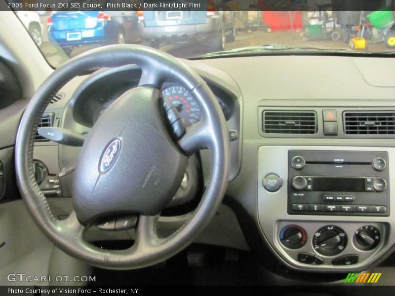 Pitch Black / Dark Flint/Light Flint 2005 Ford Focus ZX3 SES Coupe