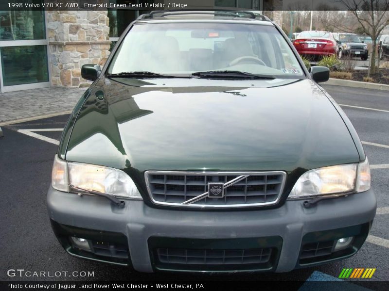 Emerald Green Pearl Metallic / Beige 1998 Volvo V70 XC AWD