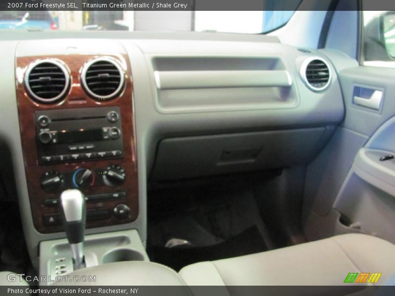 Titanium Green Metallic / Shale Grey 2007 Ford Freestyle SEL