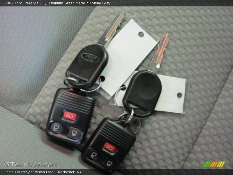 Titanium Green Metallic / Shale Grey 2007 Ford Freestyle SEL
