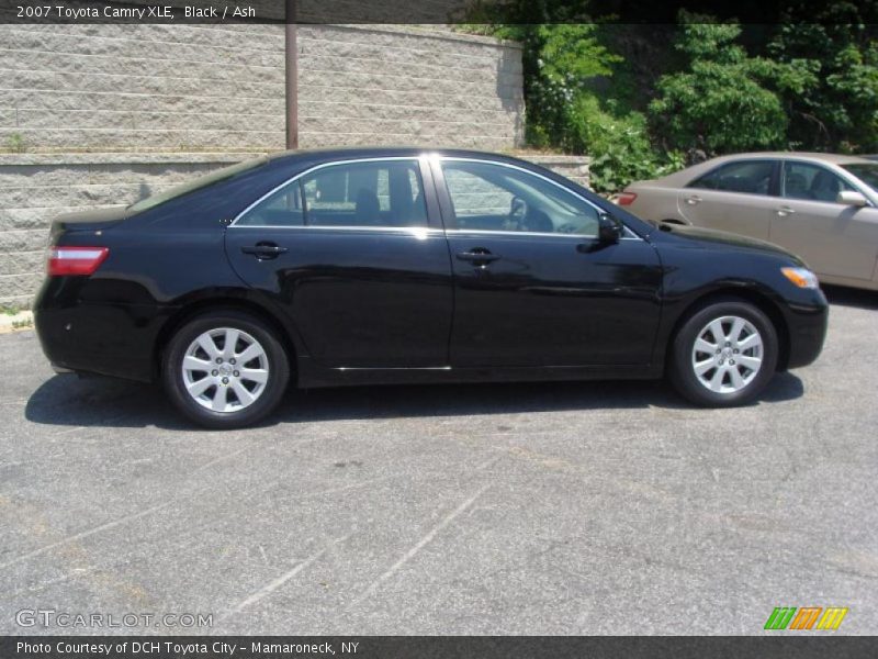 Black / Ash 2007 Toyota Camry XLE