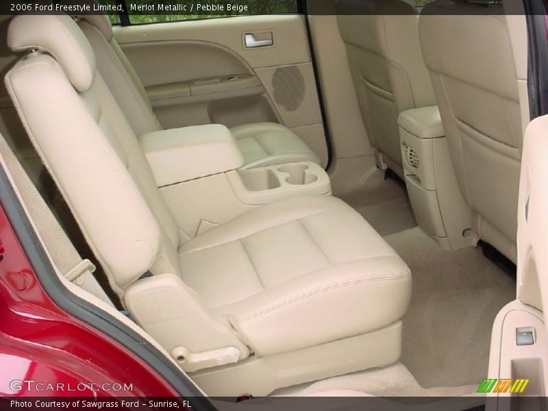 Merlot Metallic / Pebble Beige 2006 Ford Freestyle Limited
