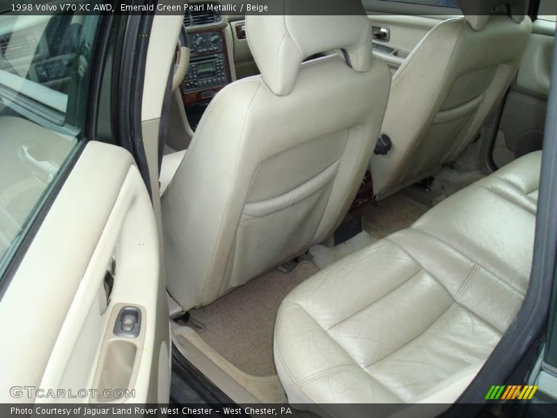Emerald Green Pearl Metallic / Beige 1998 Volvo V70 XC AWD