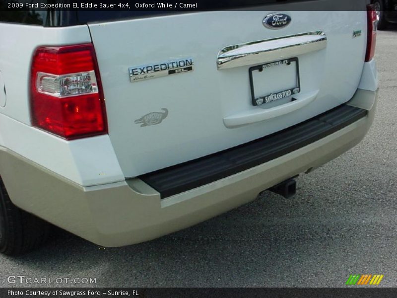 Oxford White / Camel 2009 Ford Expedition EL Eddie Bauer 4x4