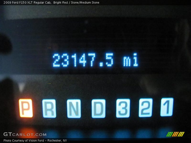 Bright Red / Stone/Medium Stone 2009 Ford F150 XLT Regular Cab