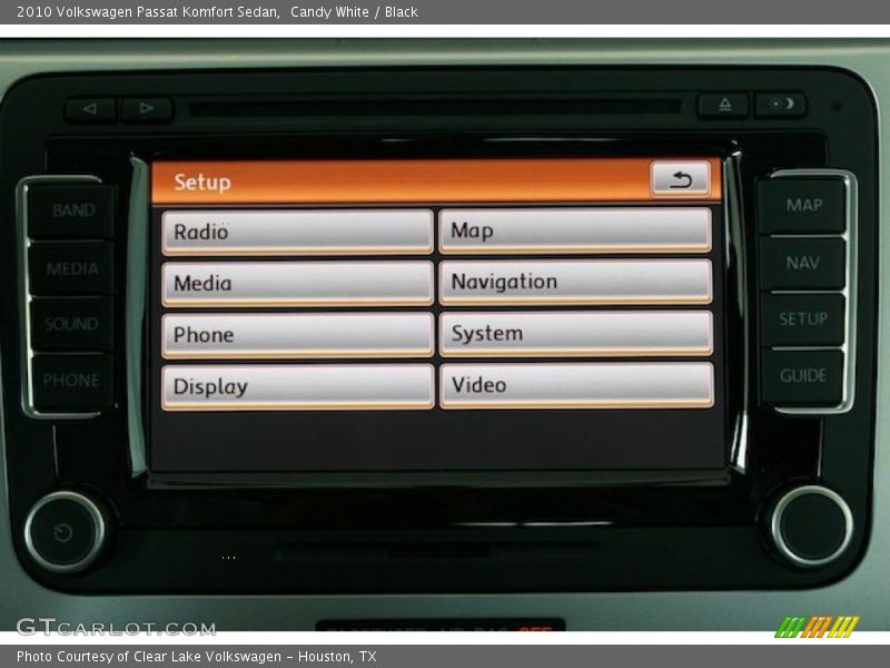 Candy White / Black 2010 Volkswagen Passat Komfort Sedan