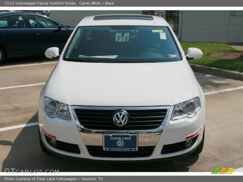 Candy White / Black 2010 Volkswagen Passat Komfort Sedan