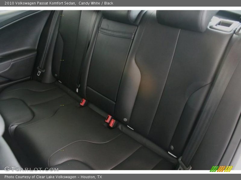 Candy White / Black 2010 Volkswagen Passat Komfort Sedan