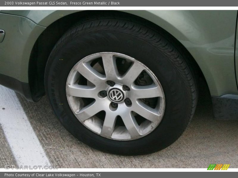 Fresco Green Metallic / Black 2003 Volkswagen Passat GLS Sedan