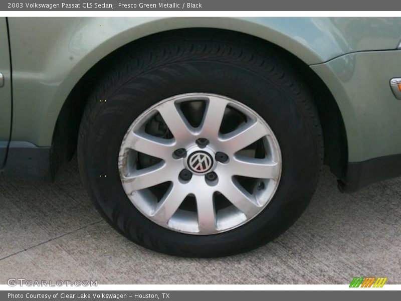 Fresco Green Metallic / Black 2003 Volkswagen Passat GLS Sedan